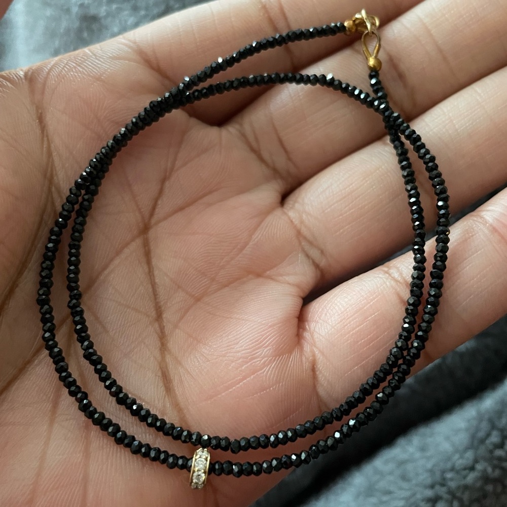 18k + Diamond + black spinel necklace